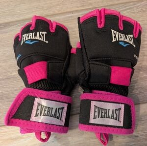 Everlast Black and Pink Boxing Gloves